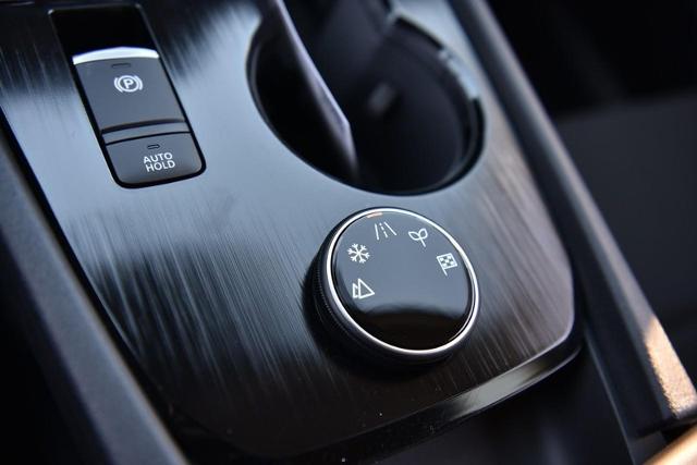 2025 Nissan Rogue Vehicle Photo in Ballwin, MO 63011