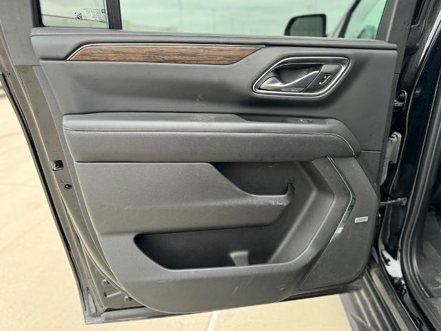 2023 Chevrolet Suburban Vehicle Photo in Grapevine, TX 76051