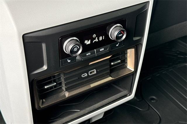 2025 GMC HUMMER EV SUV Vehicle Photo in ELK GROVE, CA 95757-8703