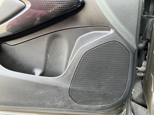 2024 Chevrolet Trax Vehicle Photo in MASSENA, NY 13662-2255