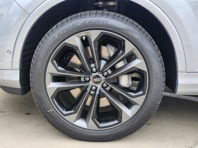 2025 Audi Q7 Vehicle Photo in MCKINNEY, TX 75070