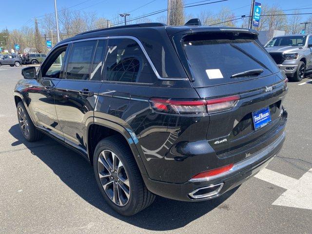2025 Jeep Grand Cherokee Vehicle Photo in Doylsetown, PA 18901