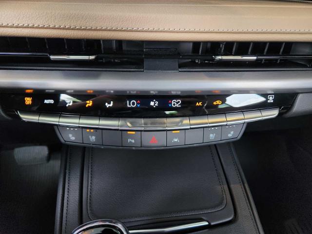 2025 Cadillac XT4 Vehicle Photo in HOUSTON, TX 77079