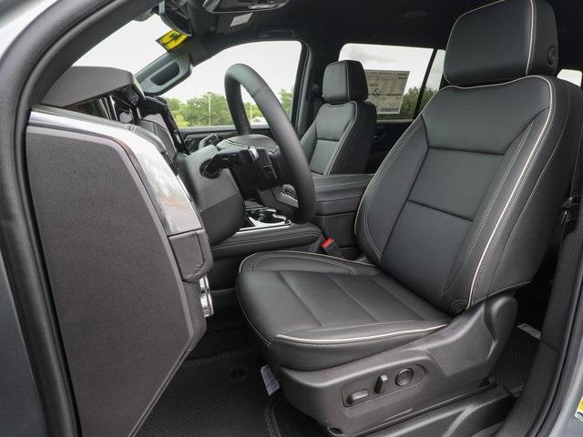 2025 GMC Yukon XL Vehicle Photo in HOMOSASSA, FL 34448-1461