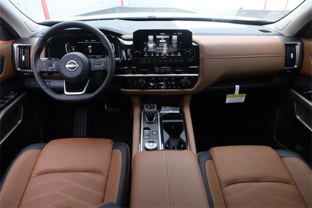 2025 Nissan Pathfinder Vehicle Photo in Hazelwood, MO 63042