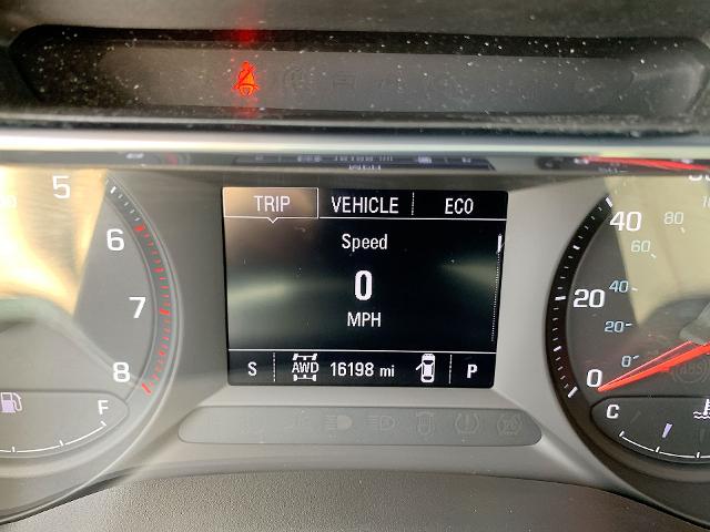 2022 Chevrolet Trailblazer Vehicle Photo in MOON TOWNSHIP, PA 15108-2571