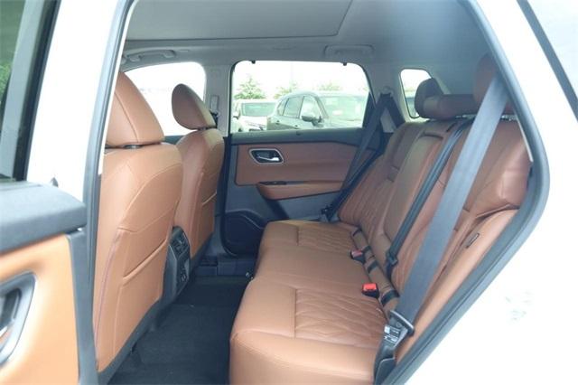 2025 Nissan Rogue Vehicle Photo in Hazelwood, MO 63042