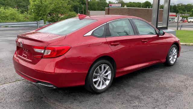 2021 Honda Accord Sedan Vehicle Photo in MOON TOWNSHIP, PA 15108-2571