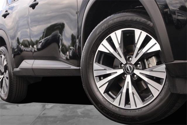 2023 Nissan Rogue Vehicle Photo in Hazelwood, MO 63042