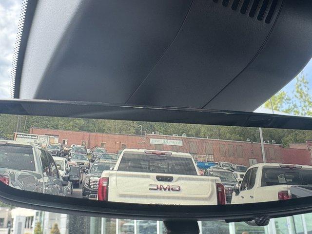 2024 GMC Sierra 1500 Vehicle Photo in LEOMINSTER, MA 01453-2952