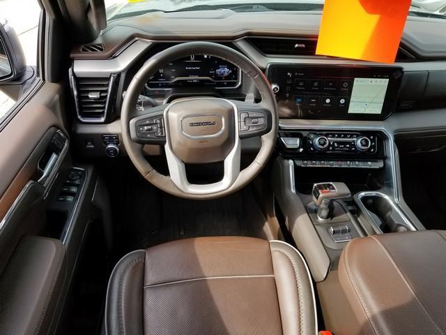 2024 GMC Sierra 1500 Vehicle Photo in ELYRIA, OH 44035-6349