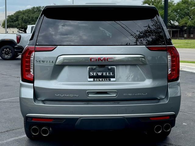 2024 GMC Yukon XL Vehicle Photo in DALLAS, TX 75209-3016