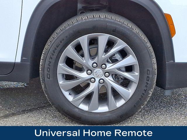 2025 Buick Enclave Vehicle Photo in DANBURY, CT 06810-5034
