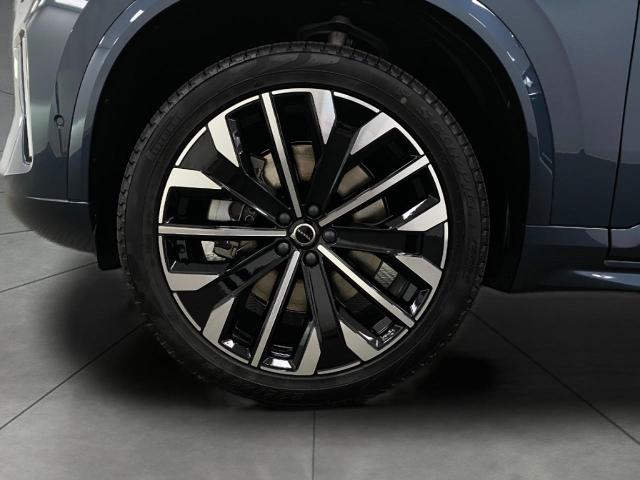 2025 Volvo XC90 Plug-In Hybrid Vehicle Photo in Appleton, WI 54913
