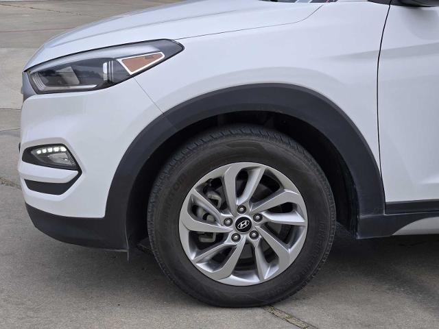 2018 Hyundai TUCSON Vehicle Photo in DENTON, TX 76210-9321