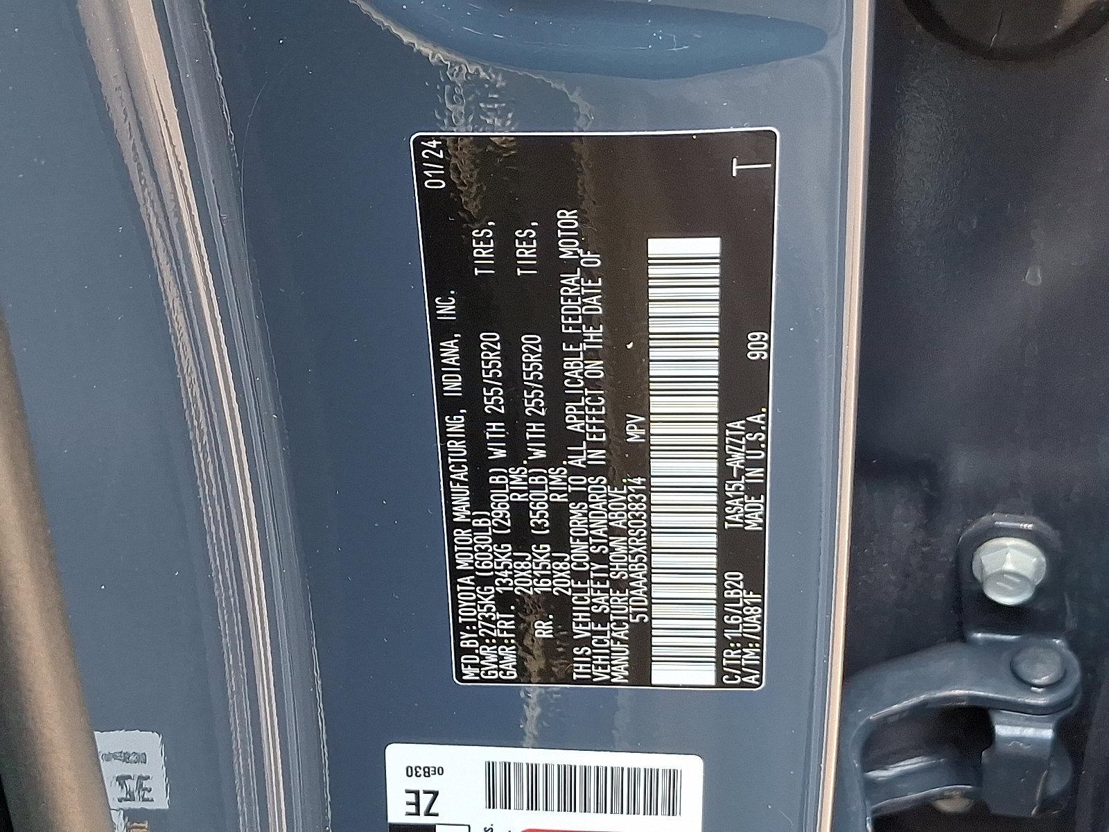 2024 Toyota Grand Highlander Vehicle Photo in Trevose, PA 19053