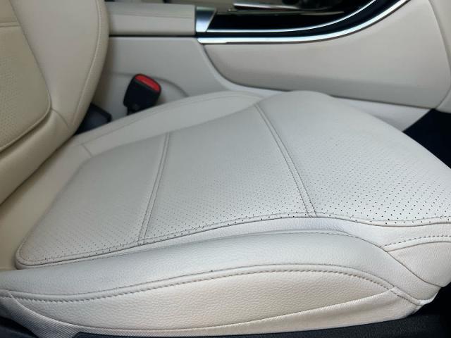 2023 Mercedes-Benz GLC Vehicle Photo in Grapevine, TX 76051
