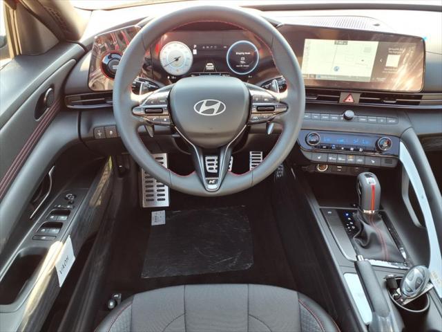 2025 Hyundai ELANTRA Vehicle Photo in Peoria, IL 61615
