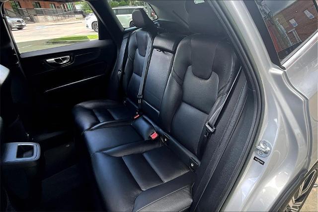 2023 Volvo XC60 Vehicle Photo in Houston, TX 77007