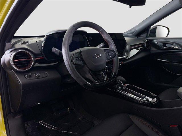2024 Chevrolet Trax Vehicle Photo in PUYALLUP, WA 98371-4149