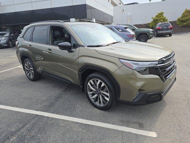 2025 Subaru Forester Vehicle Photo in Pleasant Hills, PA 15236