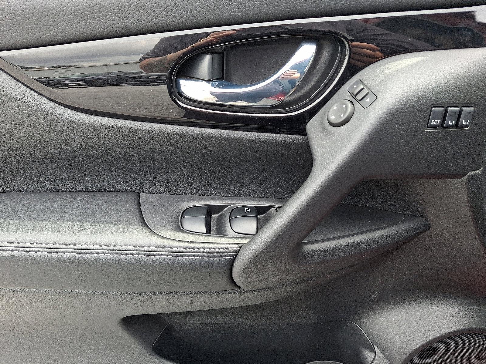 2021 Nissan Rogue Sport Vehicle Photo in Harrisburg, PA 17111