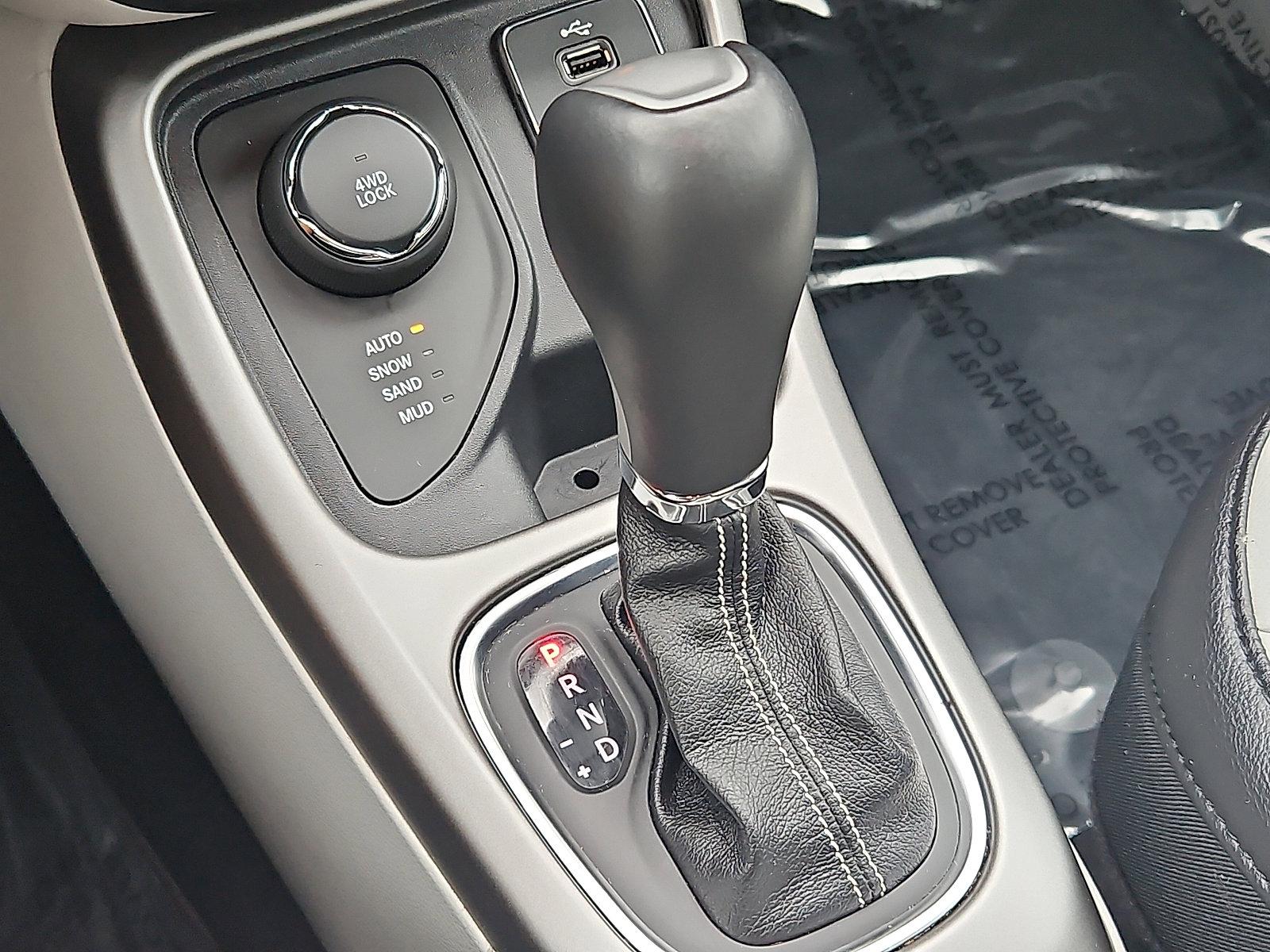 2018 Jeep Compass Vehicle Photo in Trevose, PA 19053