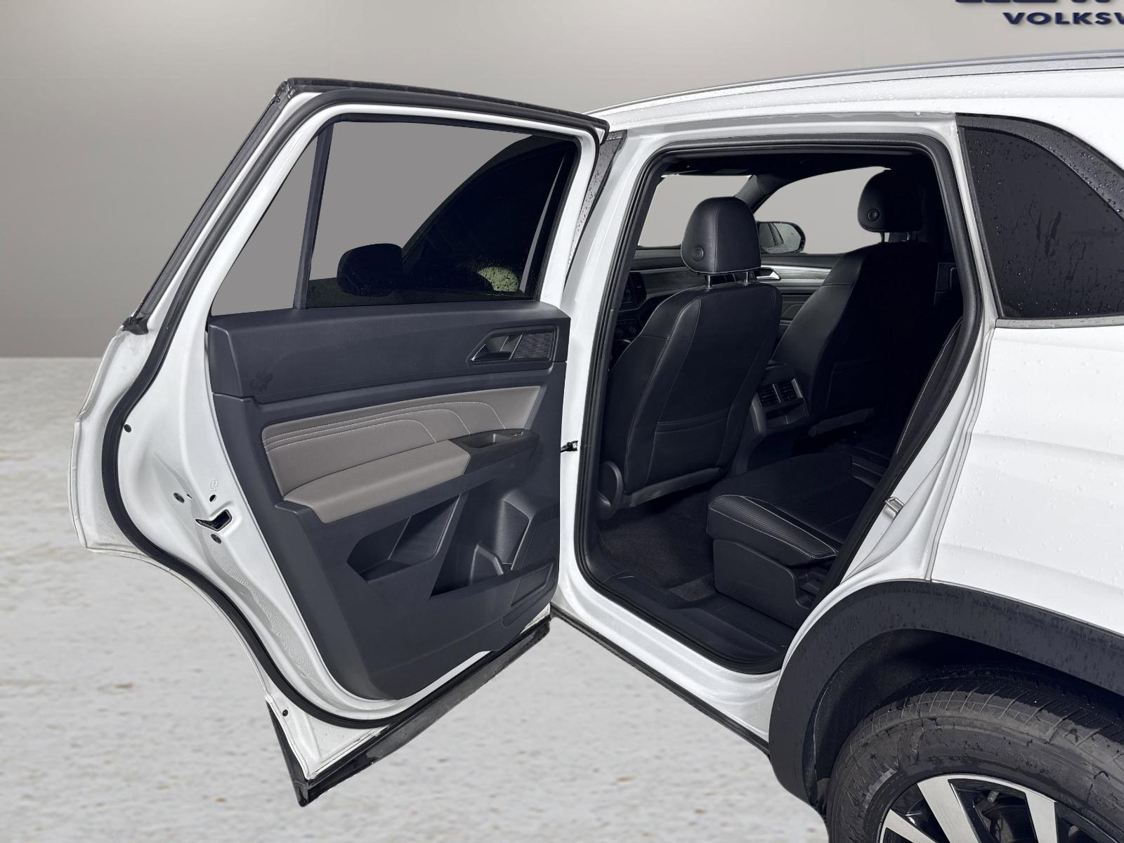 2022 Volkswagen Atlas Cross Sport Vehicle Photo in Georgetown, TX 78626