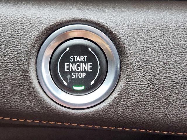 2021 Cadillac Escalade ESV Vehicle Photo in DENTON, TX 76210-9321