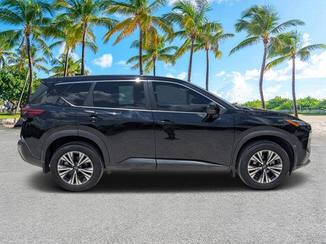 Used 2022 Nissan Rogue SV with VIN 5N1BT3BA6NC695383 for sale in Belle Glade, FL