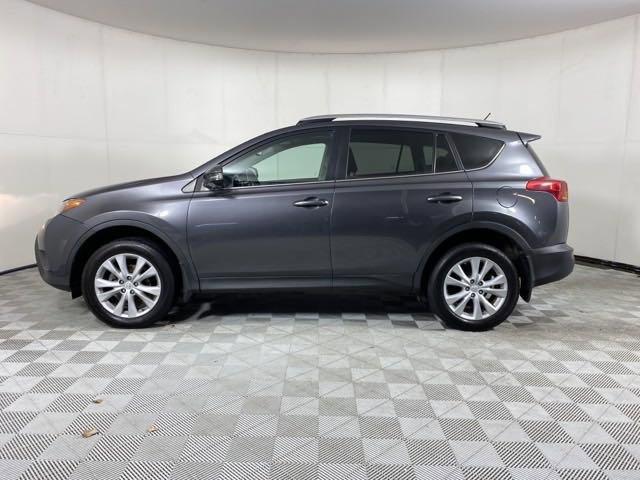 2014 Toyota RAV4 Vehicle Photo in MEDINA, OH 44256-9001