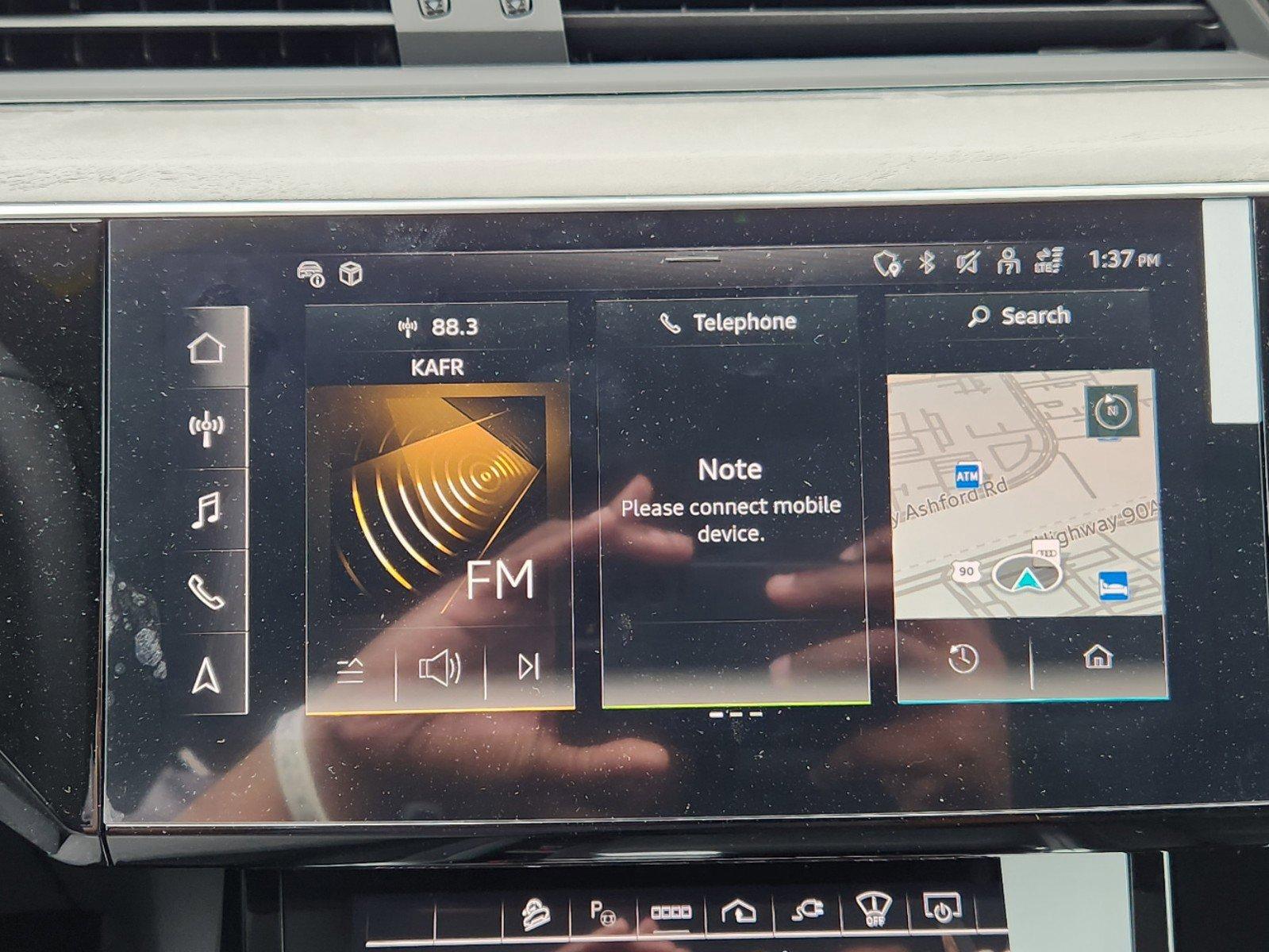 2024 Audi Q8 e-tron Vehicle Photo in SUGAR LAND, TX 77478