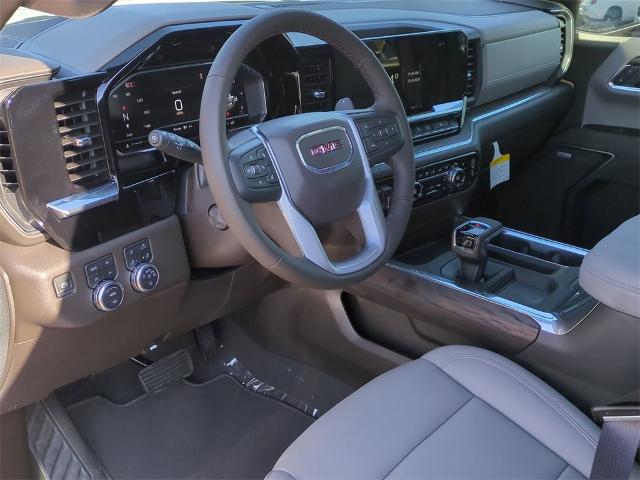 2025 GMC Sierra 1500 Vehicle Photo in GOODYEAR, AZ 85338-1310