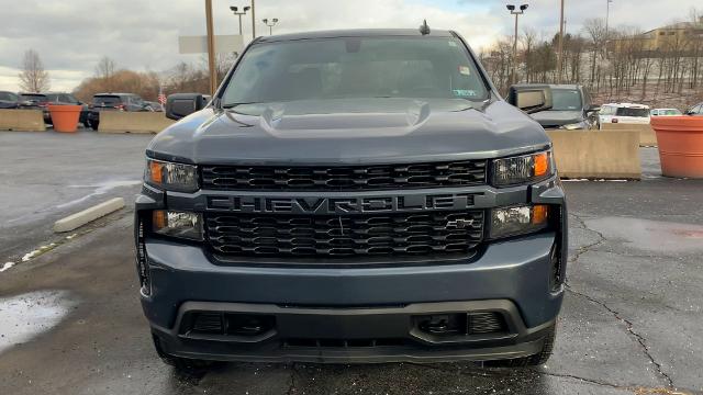 2021 Chevrolet Silverado 1500 Vehicle Photo in MOON TOWNSHIP, PA 15108-2571