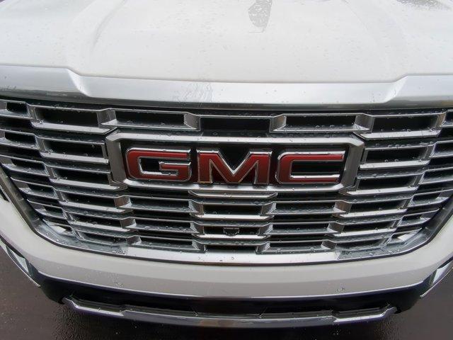 2025 GMC Yukon XL Vehicle Photo in ALBERTVILLE, AL 35950-0246