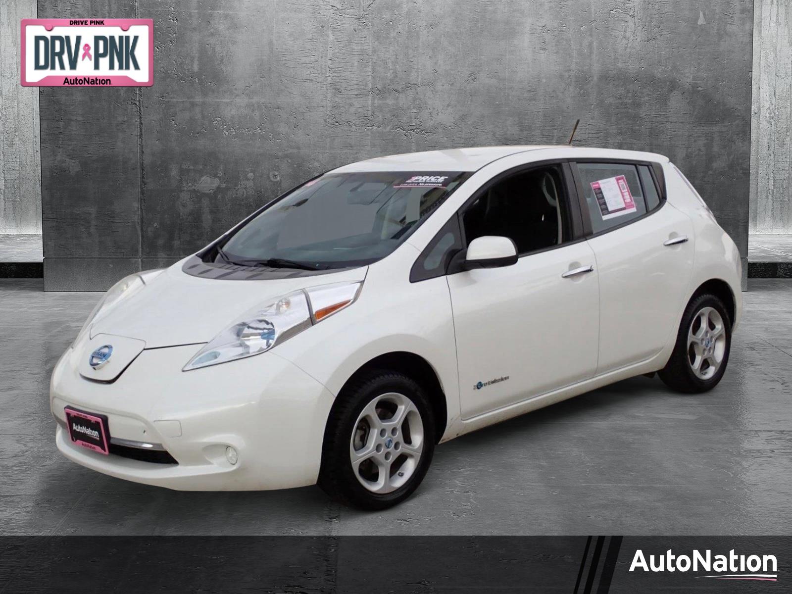 2013 Nissan LEAF Vehicle Photo in DENVER, CO 80221-3610