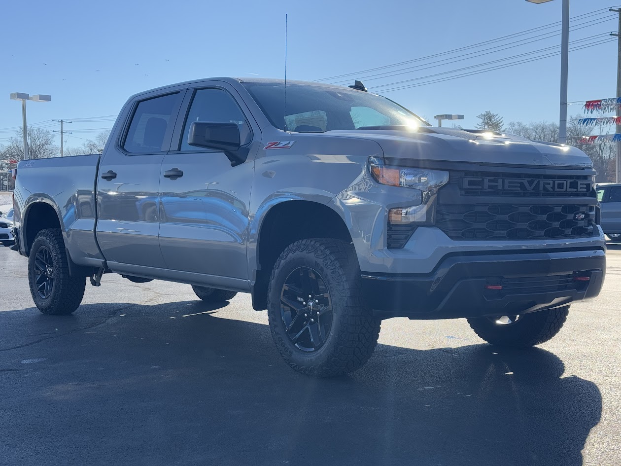 2025 Chevrolet Silverado 1500 Vehicle Photo in BOONVILLE, IN 47601-9633