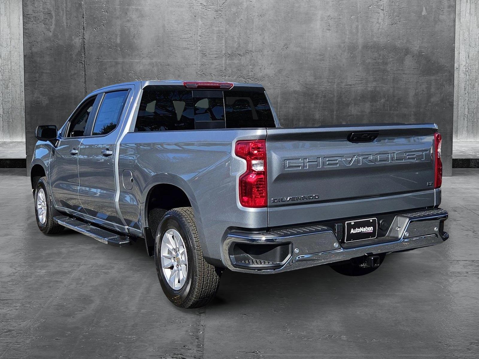 2025 Chevrolet Silverado 1500 Vehicle Photo in GREENACRES, FL 33463-3207