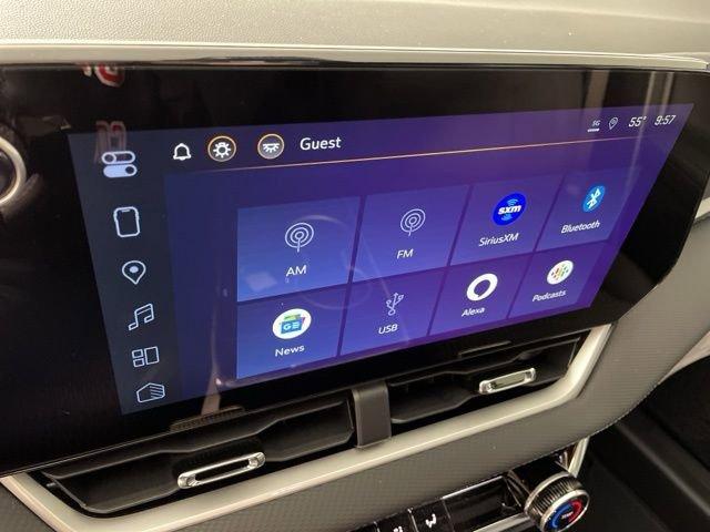 2025 Chevrolet Equinox Vehicle Photo in PHOENIX, AZ 85014-3381