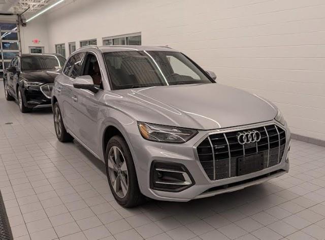 2022 Audi Q5 Vehicle Photo in Appleton, WI 54913