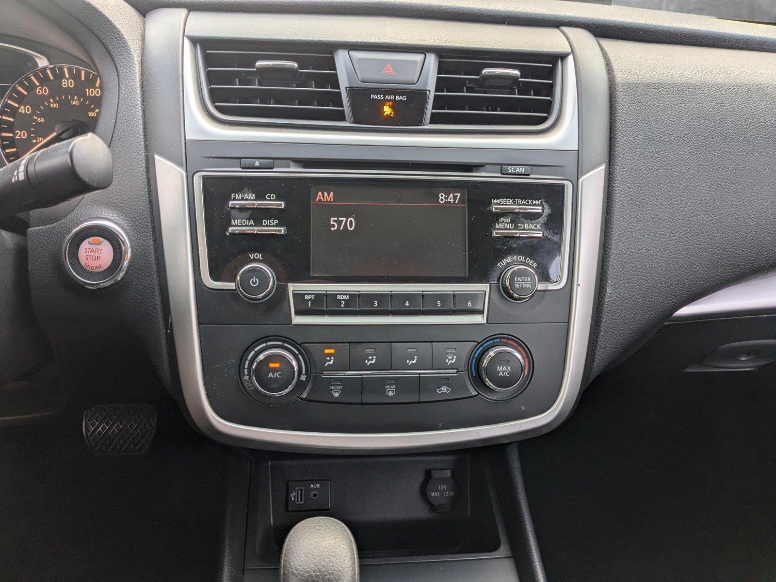 2018 Nissan Altima Vehicle Photo in VALENCIA, CA 91355-1705