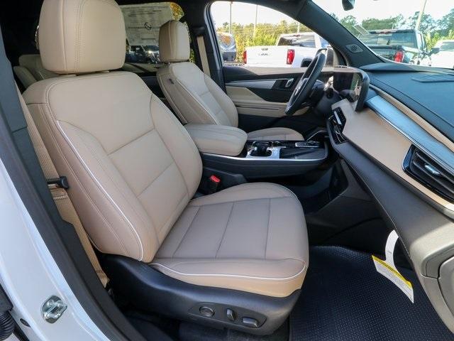 2025 Buick Enclave Vehicle Photo in HOMOSASSA, FL 34448-1461