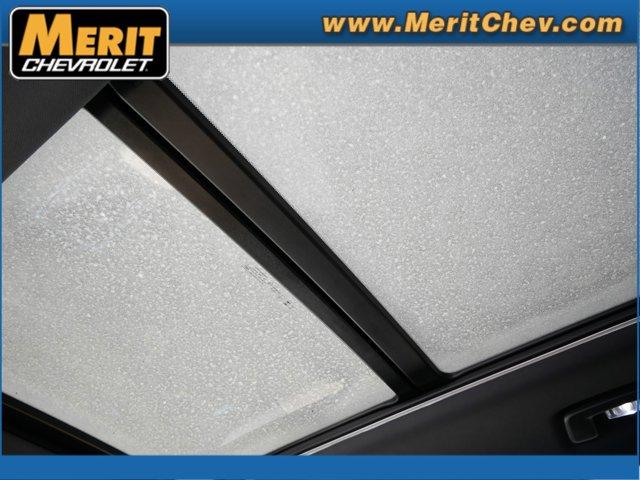 2025 Chevrolet Equinox Vehicle Photo in MAPLEWOOD, MN 55119-4794
