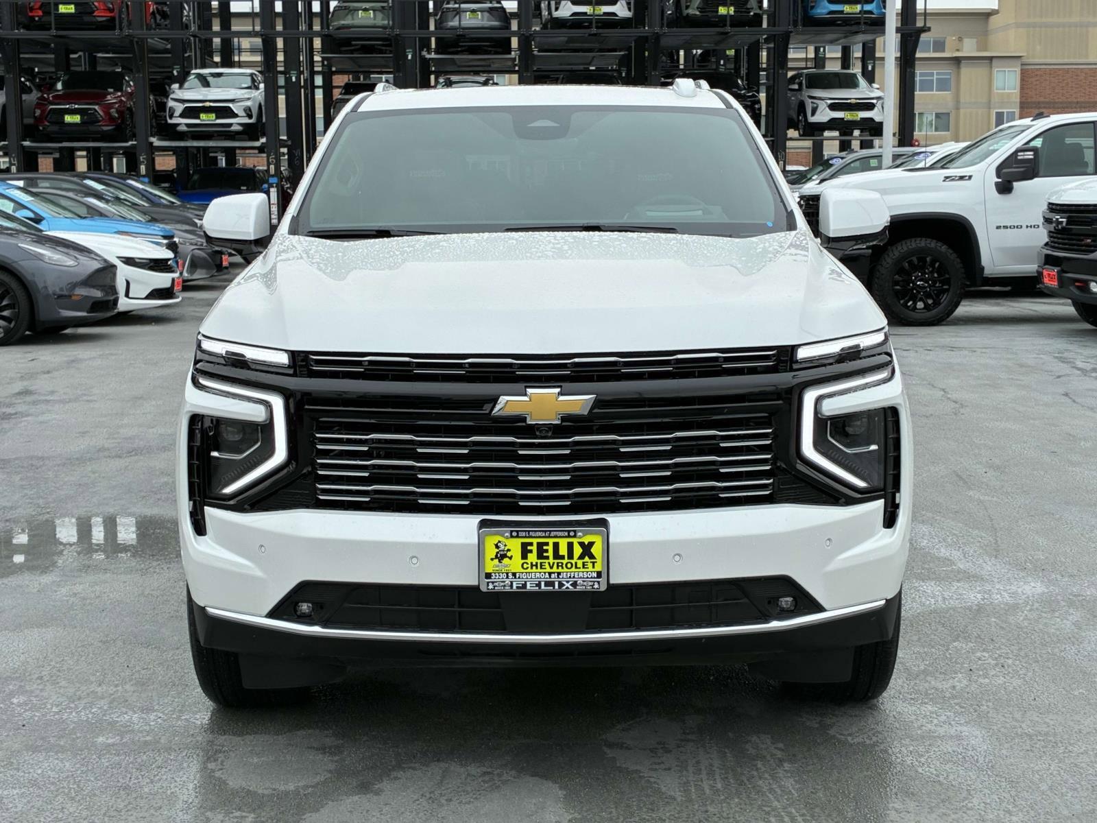 2025 Chevrolet Suburban Vehicle Photo in LOS ANGELES, CA 90007-3794