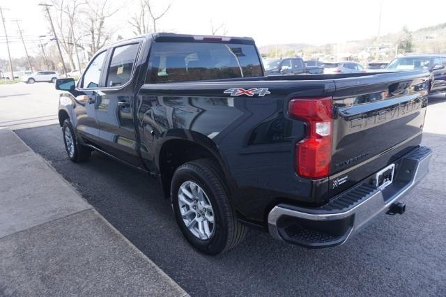 2023 Chevrolet Silverado 1500 Vehicle Photo in FAIRMONT, WV 26554-2318