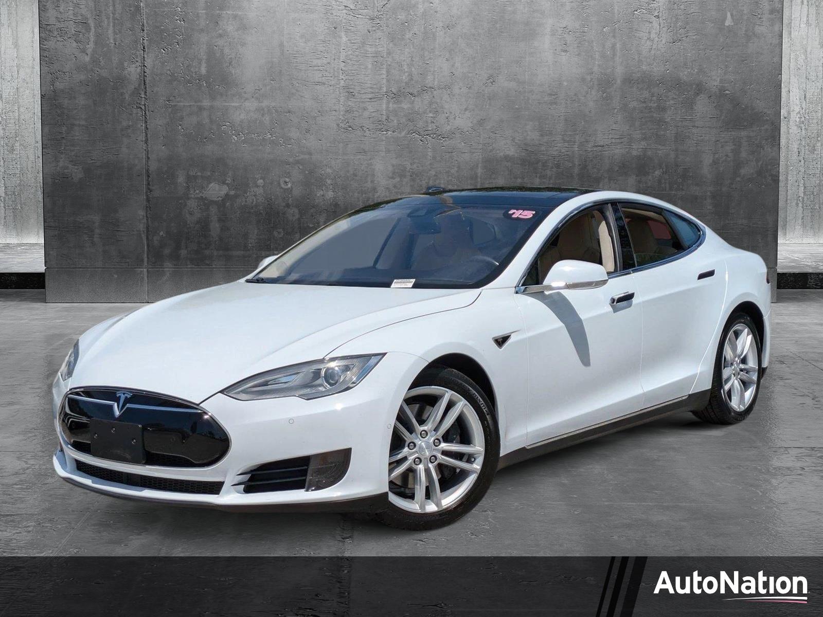 2015 Tesla Model S Vehicle Photo in Tampa, FL 33614