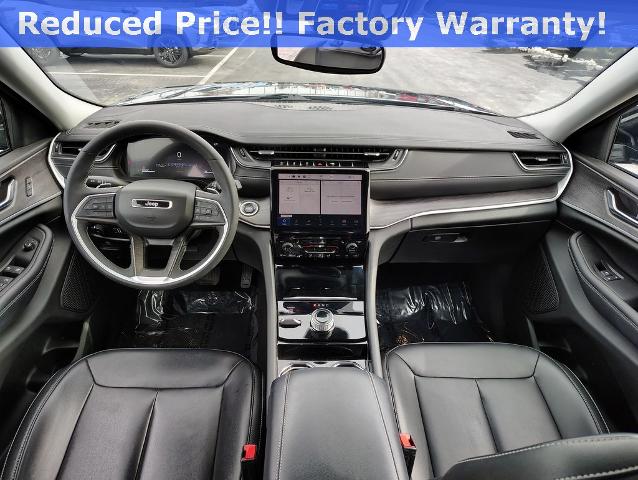 2023 Jeep Grand Cherokee L Vehicle Photo in GREEN BAY, WI 54304-5303