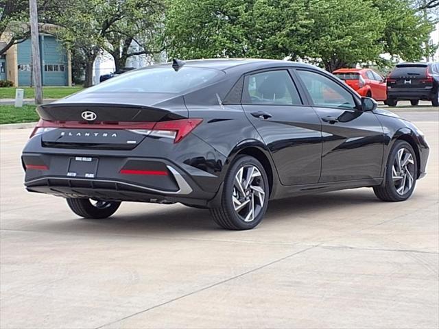 2025 Hyundai ELANTRA Hybrid Vehicle Photo in Peoria, IL 61615