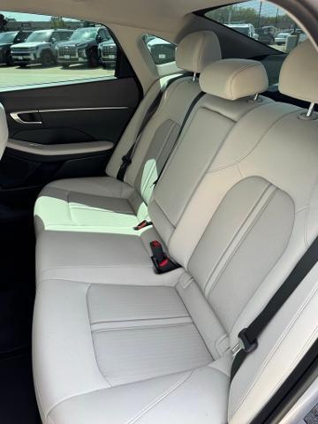 2023 Hyundai SONATA Vehicle Photo in Peoria, IL 61615