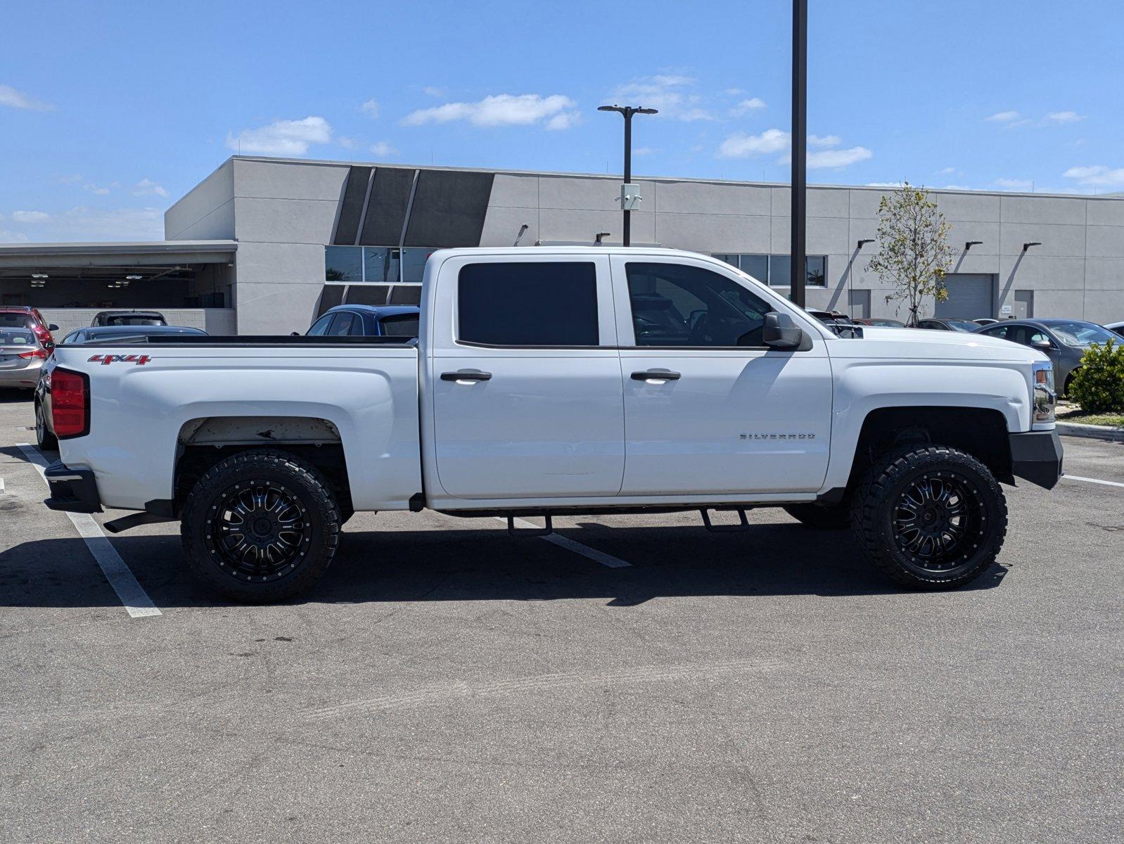 2017 Chevrolet Silverado 1500 Vehicle Photo in Jacksonville, FL 32244